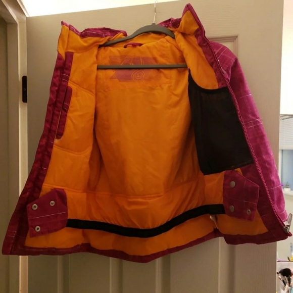 Jacket - Picture 9 of 11